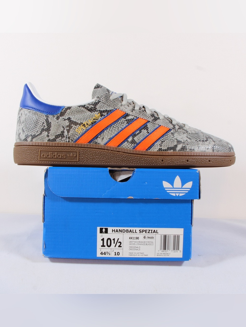 adidas Handball Spezial Gray Snakeskin Sneakers w/ Orange Stripes Sneakers NIB